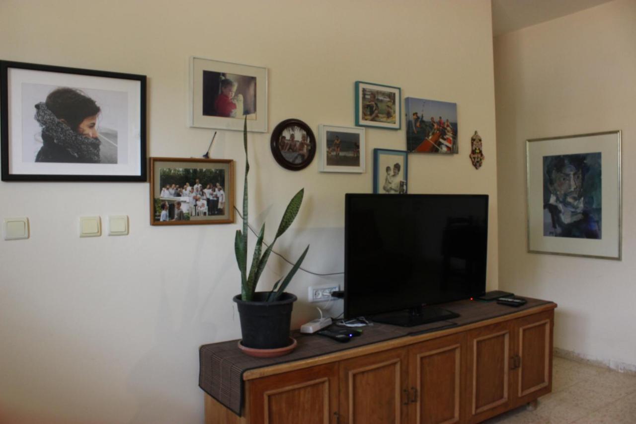 Chez Rothman Sublet Apartment Shadmot Devora Luaran gambar